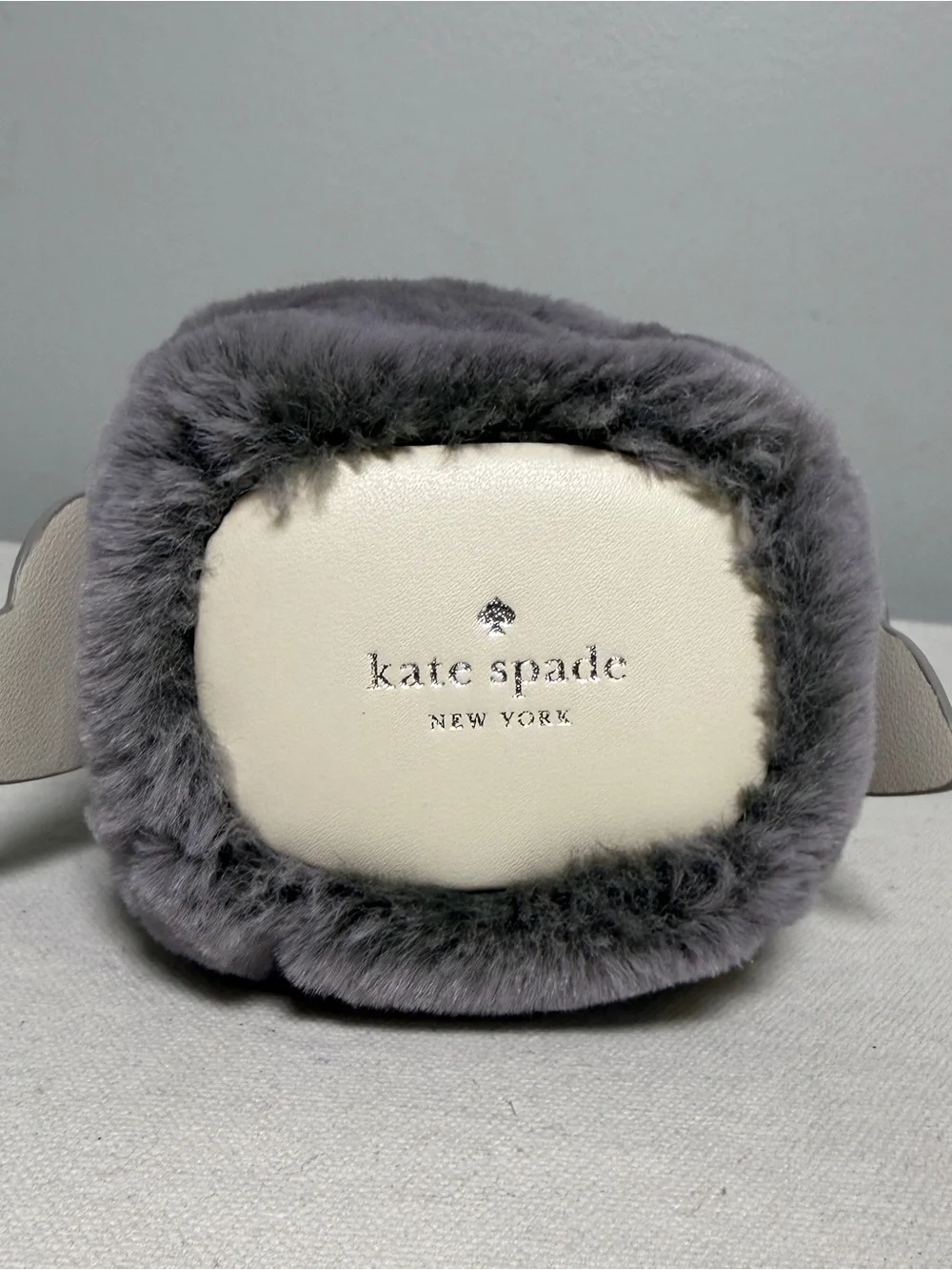 Kate Spade 3D Hoot Owl Coin Purse Keychain Faux Fur Gray White with Dust Bag NWT